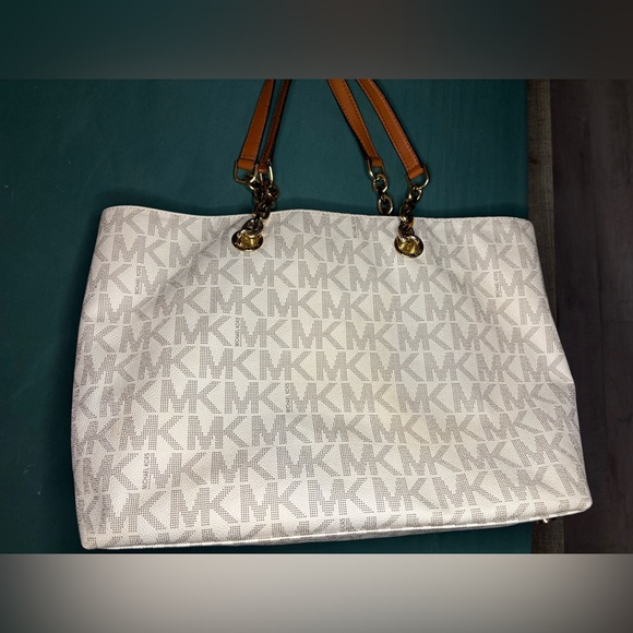 Brown and White Michael Kors Tote Bag - Picture 2 of 6